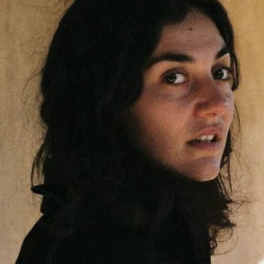 Émilie Brisavoine
