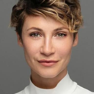 Ece Dizdar