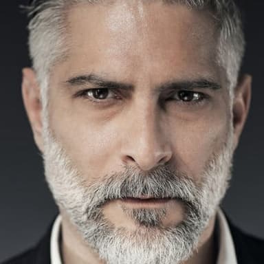 Sebastian Cavazza